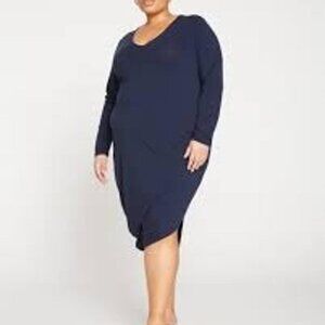 Universal Standard Iconic Geneva Dress - Long sleeve V Neck